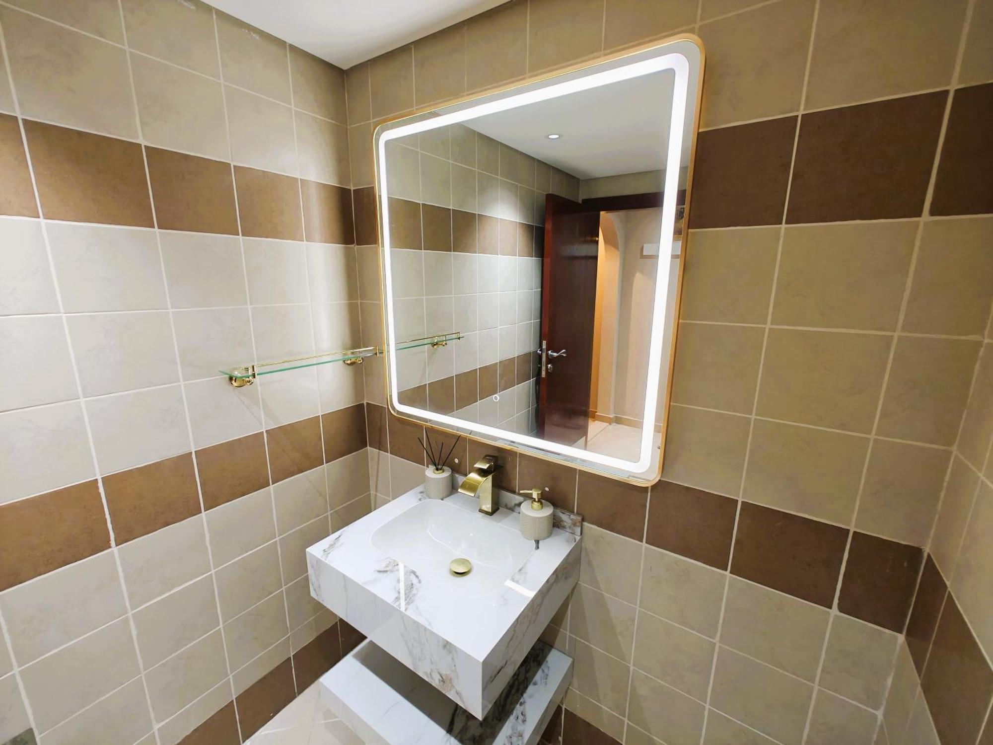 369 Stays- 1 Bedroom Apartment In Sports City Dubai Buitenkant foto