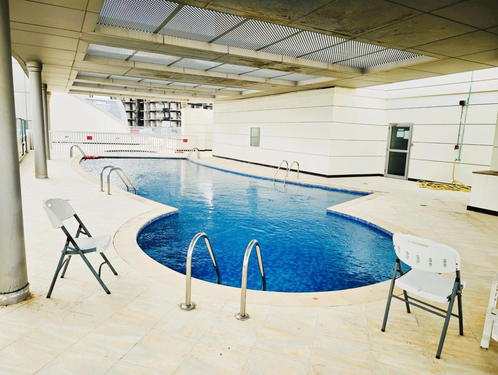 369 Stays- 1 Bedroom Apartment In Sports City Dubai Buitenkant foto